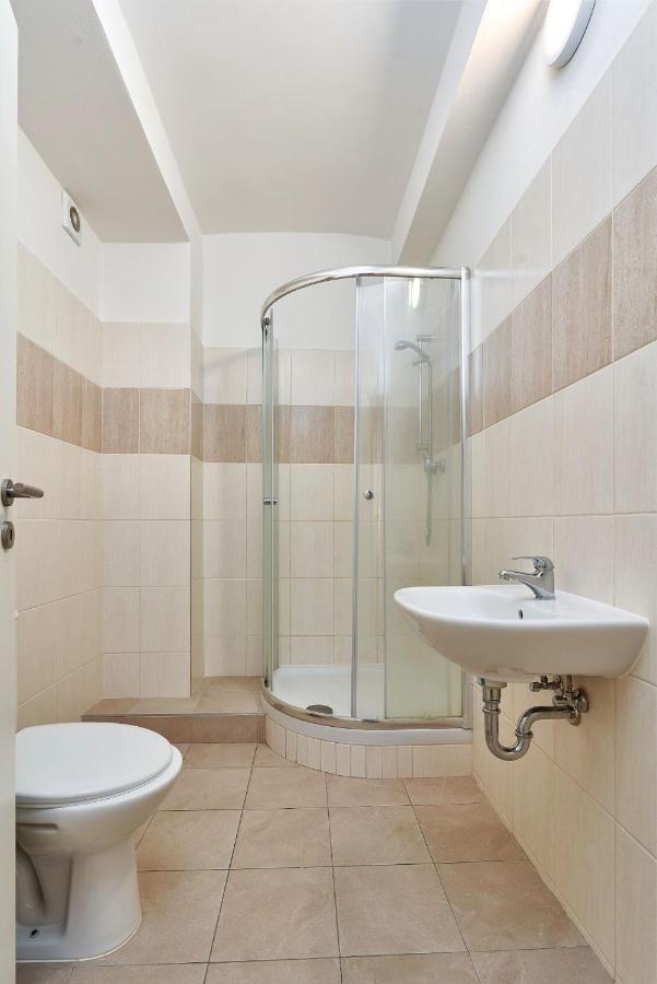 Apartmany Kladno - Libusin Buitenkant foto
